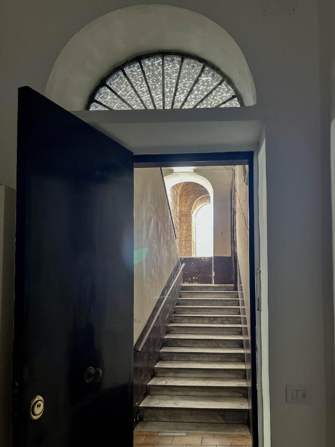 Le Scalette A Santa Chiara Apartment Naples Luaran gambar