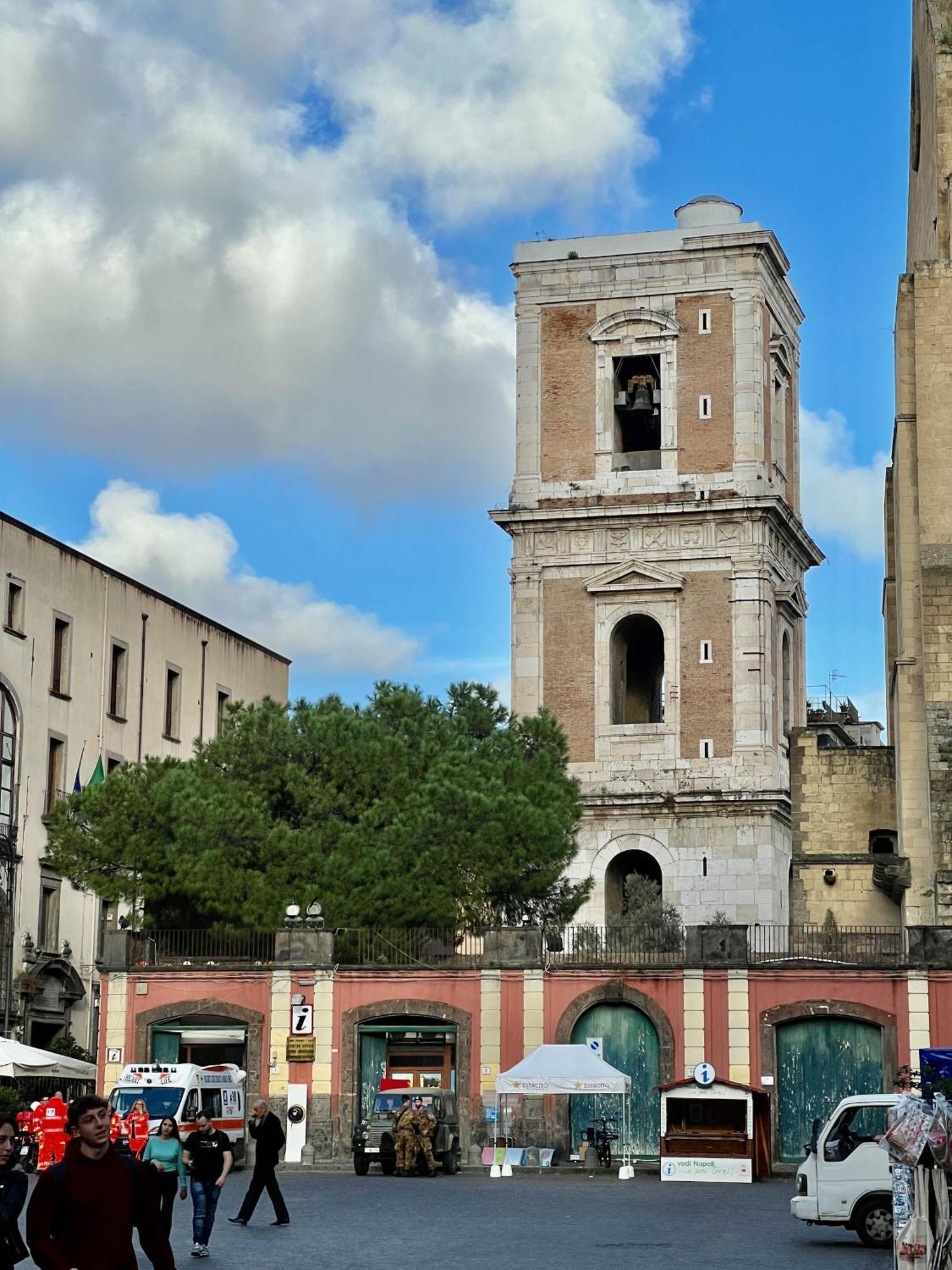 Le Scalette A Santa Chiara Apartment Naples Luaran gambar
